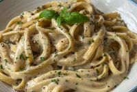 Creamy Vegan Alfredo Sauce for Fettuccine