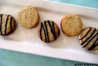 Ricotta-Filled Cannoli Cookies with Chocolate Chips