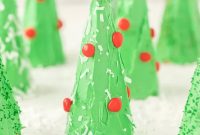 DIY Ice Cream Cone Christmas Tree Ornaments