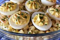 Creamy Deviled Egg Macaroni Salad Recipe