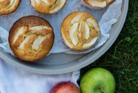 Mini Apple Cakes for the Weekend: Orange, Butter and Cointreau