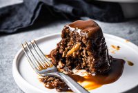Salted Caramel Apple and Ginger Mini Cakes