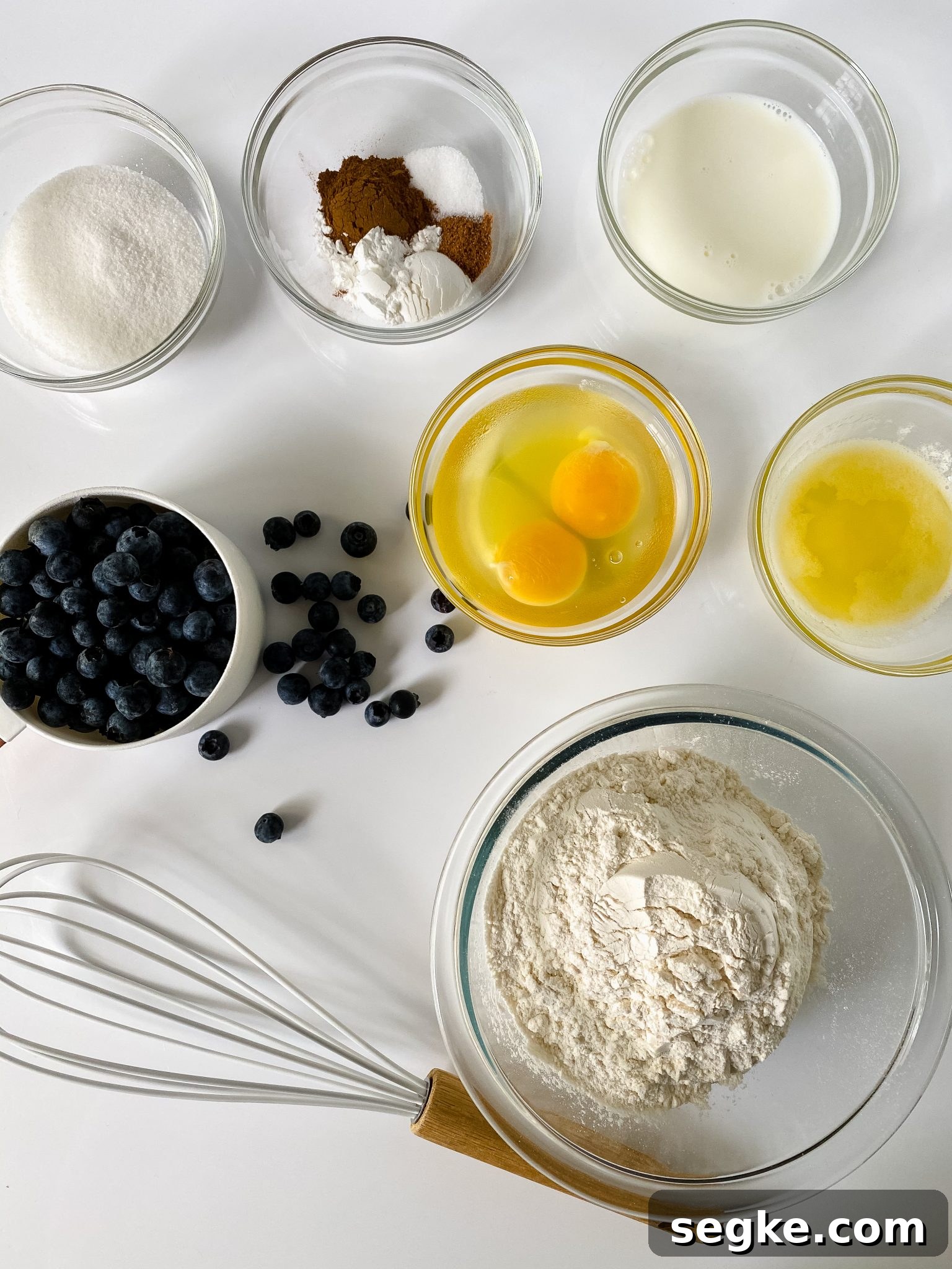 How to Make Homemade Fried Glazed Blueberry Donuts 3 Ingredients. All-Purpose Flour. White Granulated Sugar. Baking Powder. Cinnamon. Ground Nutmeg. Salt. Unsalted Butter. Milk. Grade A Large Eggs. Vanilla Extract. Blueberries. Canola or Vegetable oil.