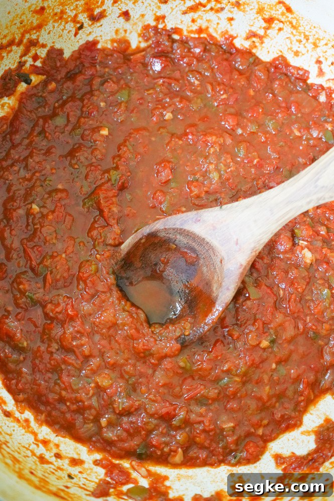 tomato sauce simmering