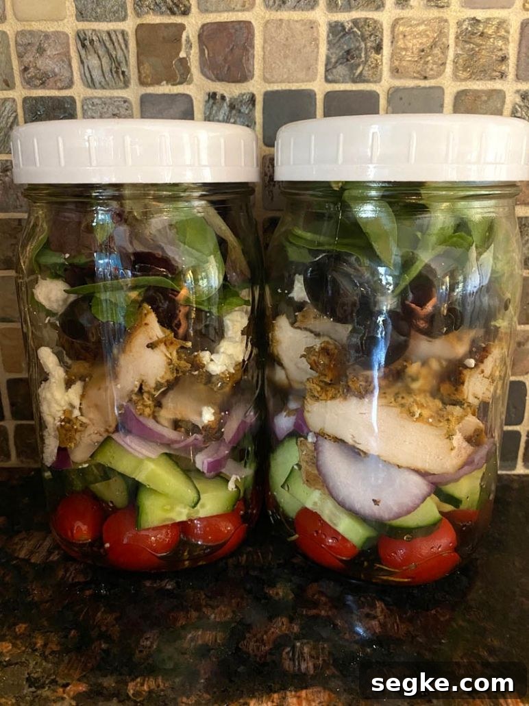 27 High-Protein Clean Eating Lunch Ideas for Energy 27 25. Greek Chicken Salad