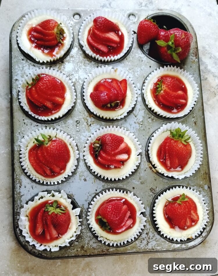 No-Fuss Mini Strawberry Cheesecake Recipe 2 MINI STRAWBERRY CHEESECAKE - pretty, cute, creamy, soft and delicious