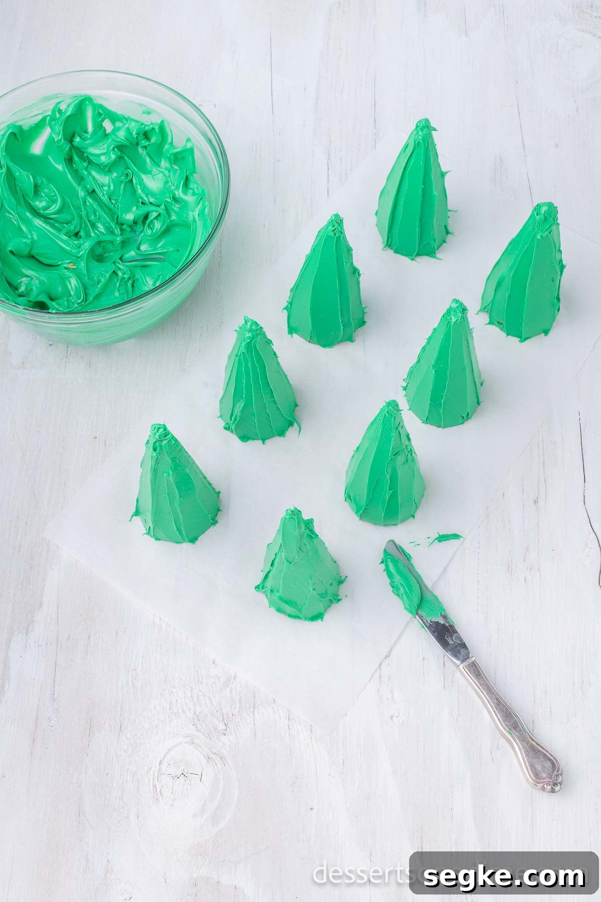 DIY Ice Cream Cone Christmas Tree Ornaments 6 Icing on cones.
