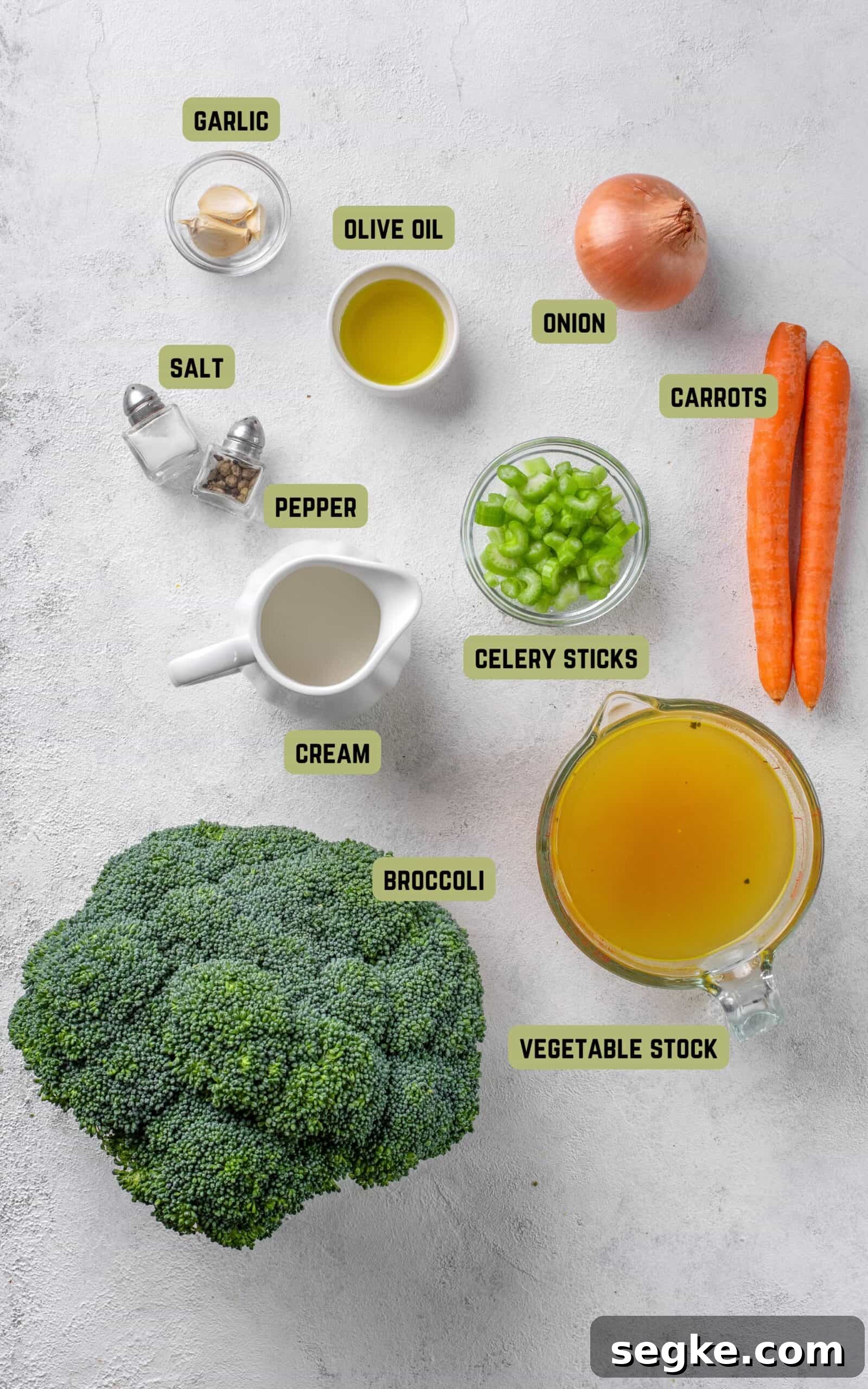 Ingredients to make Broccoli Soup.