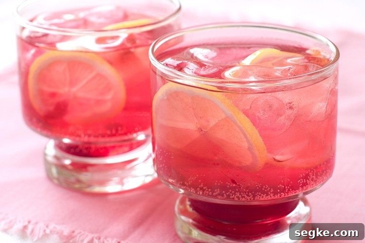 7 Desserts Under 100 Calories to Satisfy Your Sweet Tooth 3 Strawberry Lemonade