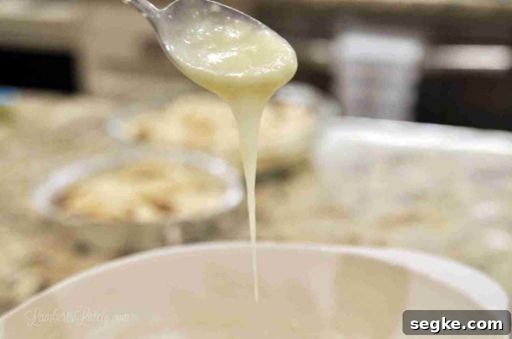 cream cheese cinnamon roll icing.