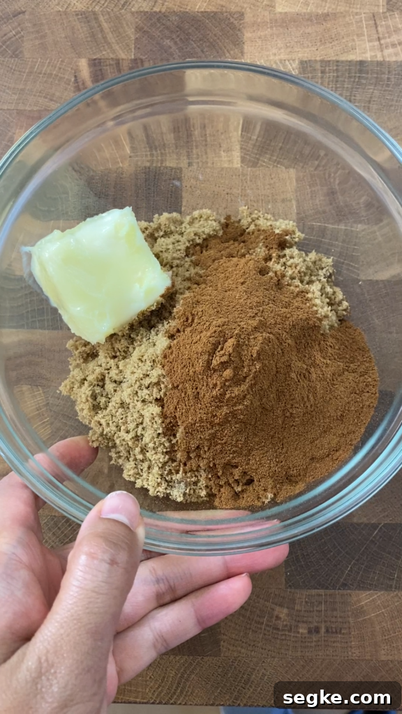 Cinnamon filling in piping bag