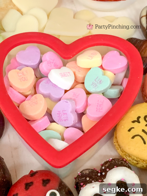 Valentine Charcuterie, best charcuterie ideas, Valentine treat ideas, cute charcuterie boards, heart charcuterie, heart treats, best kids valentine's day ideas, best valentine recipes, easy valentine recipes, easy charcuterie ideas